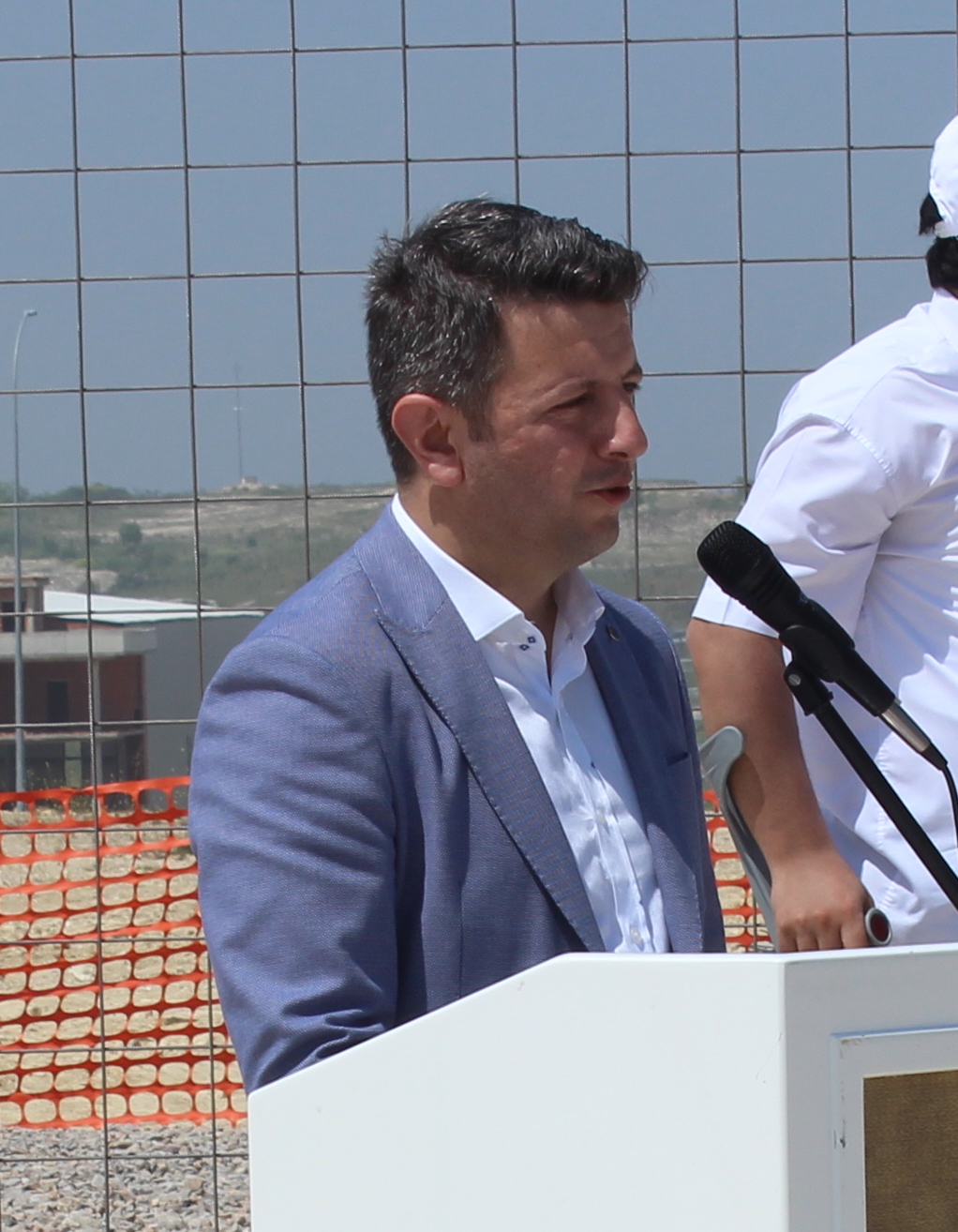 ALİ DEMİREZEN